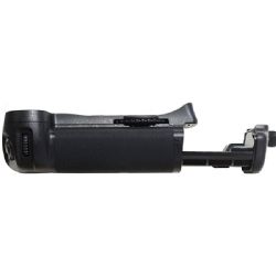 Vertical Battery Grip for Nikon D300 & D700 Digital SLR Camera